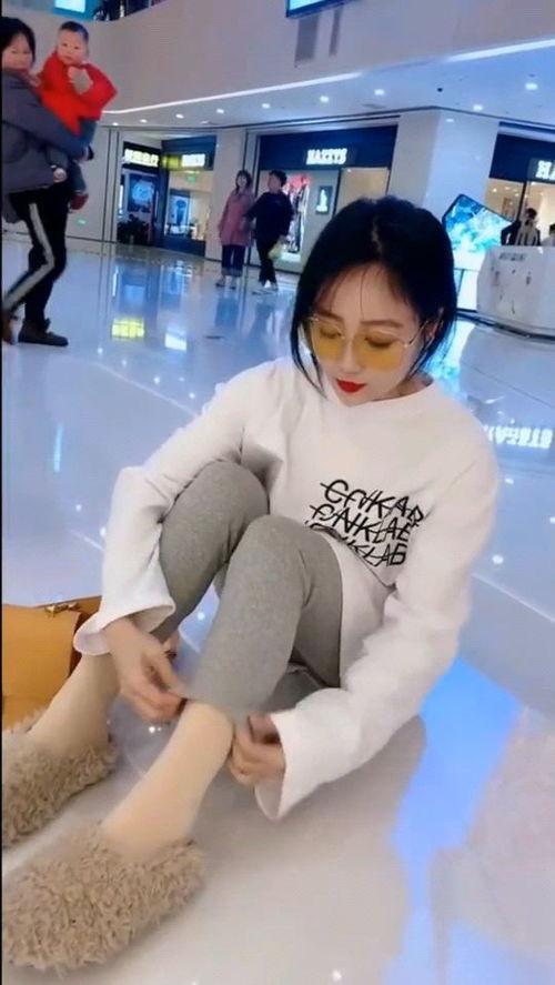 肉色丝袜门,揭秘网络舆论的狂欢与反思