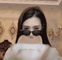 日本恶搞美女gif,日本创意搞笑瞬间大盘点