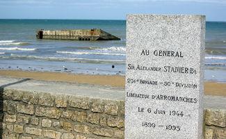 攻坚朱诺滩免费观看