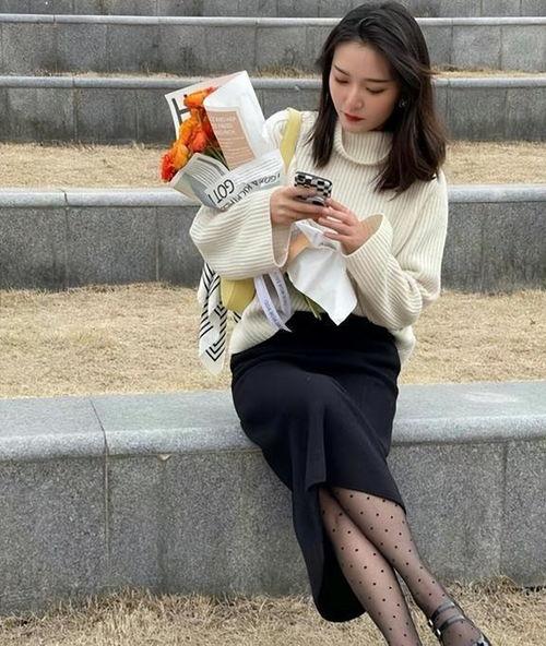 黑丝袜女孩纸怎么鞋子,黑丝袜女孩纸的时尚鞋履搭配指南